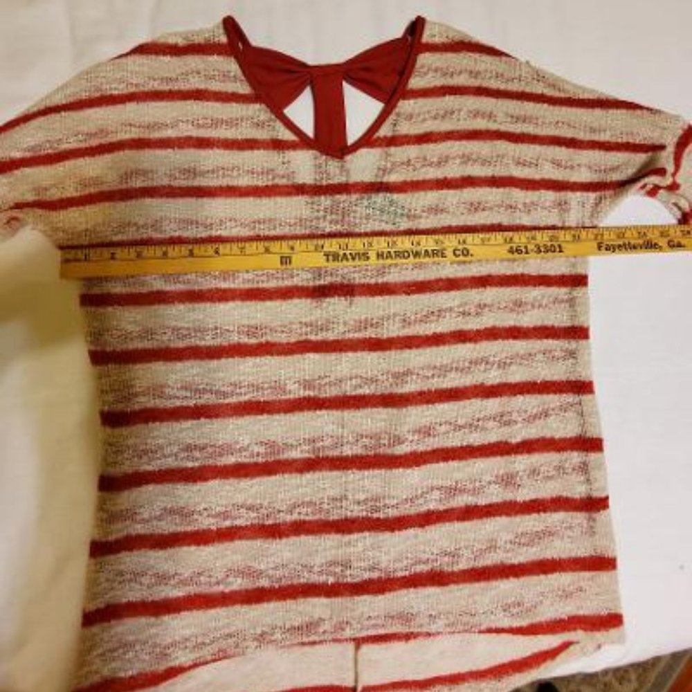 Red and Cream Top, 3/4 sleeve with bow in back, Size M